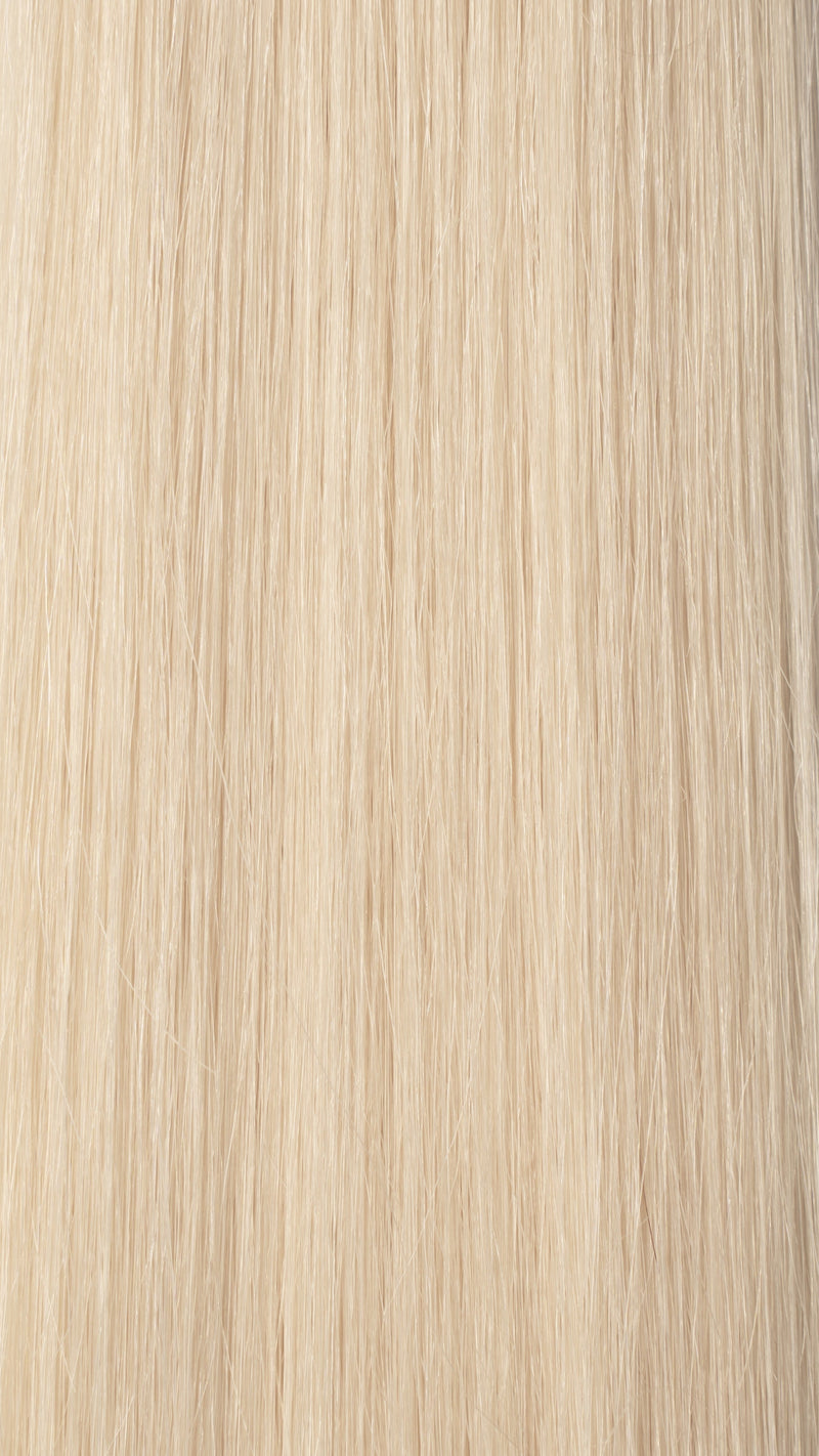 7 Piece Clip In Hair Extensions: #60A Light Creamy Blonde